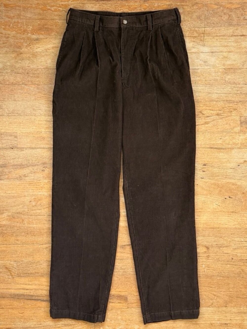 Vintage Mens Brown Double Pleated Corduroys Size 32x32 Cotton Pants Trousers 90s